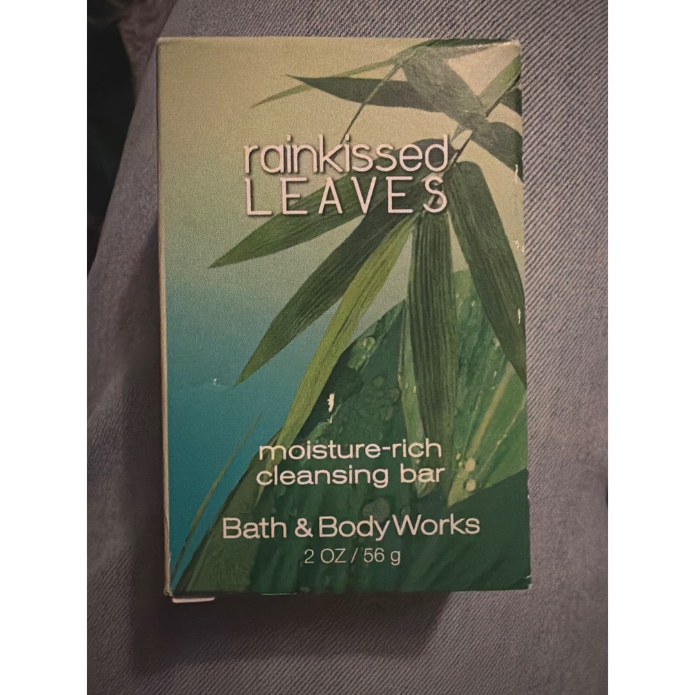 Bath & Body Works Rainkissed Leaves Moisture Rich Cleansing Bar Soap 2oz NEW